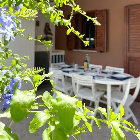 Sa Pibira - 2 Bagni, 2 E 6 Posti Letto * Teulada